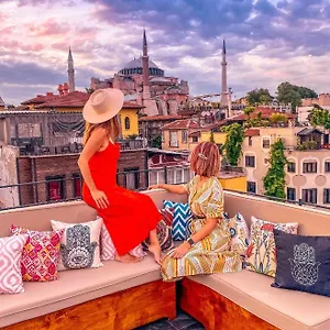 Henna 2*, Κωνσταντινούπολη Τουρκία